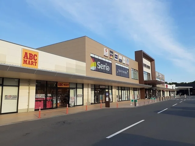 シーマークスクエアまで1600m