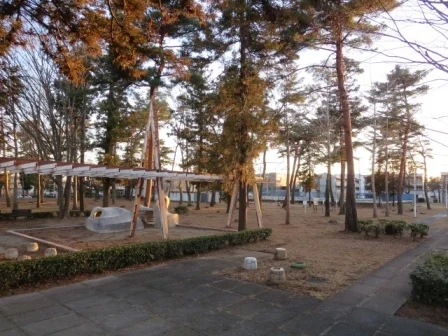 花畑近隣公園まで70m