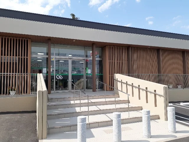 群馬銀行安中支店まで1000m