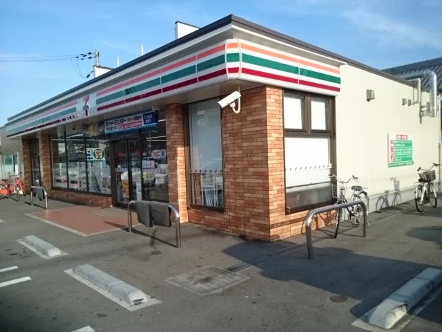 セブンイレブン様まで200m