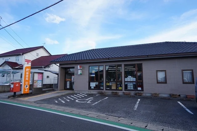 吉木郵便局まで500m