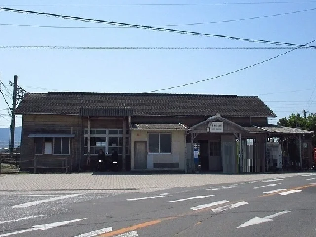 肥前白石駅まで1410m