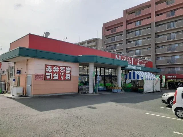 マルエイまで1200m