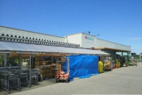 しみず屋　えびす浜店まで600m