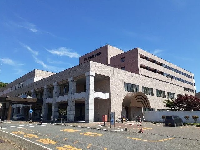 市立室蘭総合病院まで600m