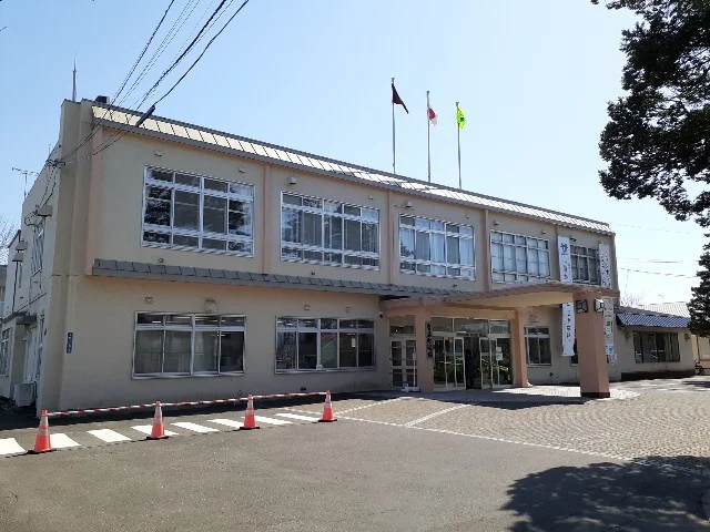 白老町役場まで350m