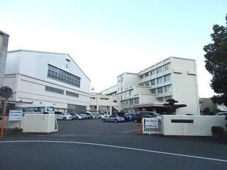 静岡西高校まで30m