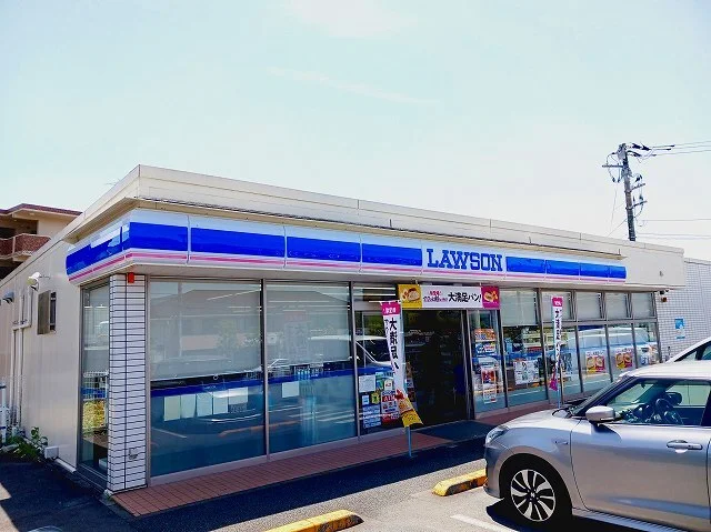 ローソン　富士宮粟倉店まで600m