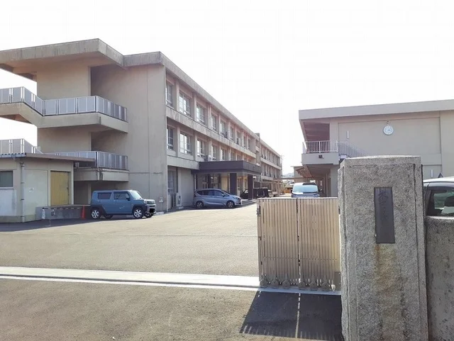 木之子中学校まで300m