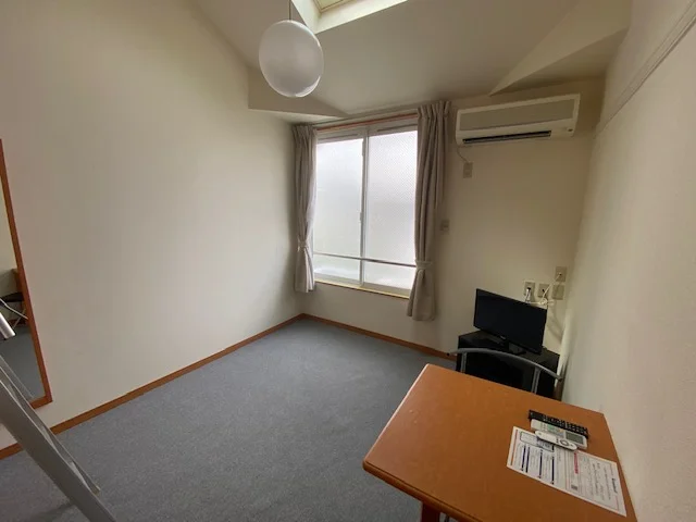 1階は床材フローリング仕様