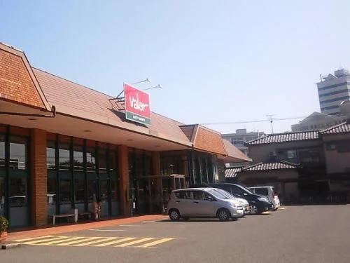 バロー 豊岡店まで650m