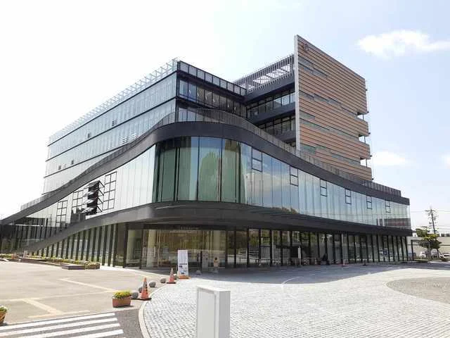 小牧市役所まで1000m