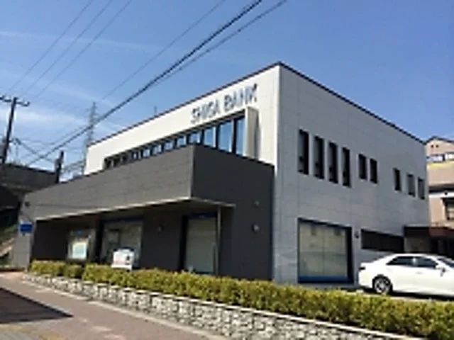 滋賀銀行堅田駅前支店仰木雄琴出まで1400m