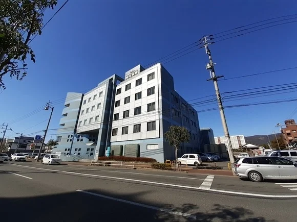 岡村病院まで2400m