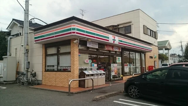 セブンイレブン加須川口2丁目店まで300m