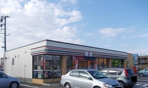 セブンイレブン旭川近文店まで700m