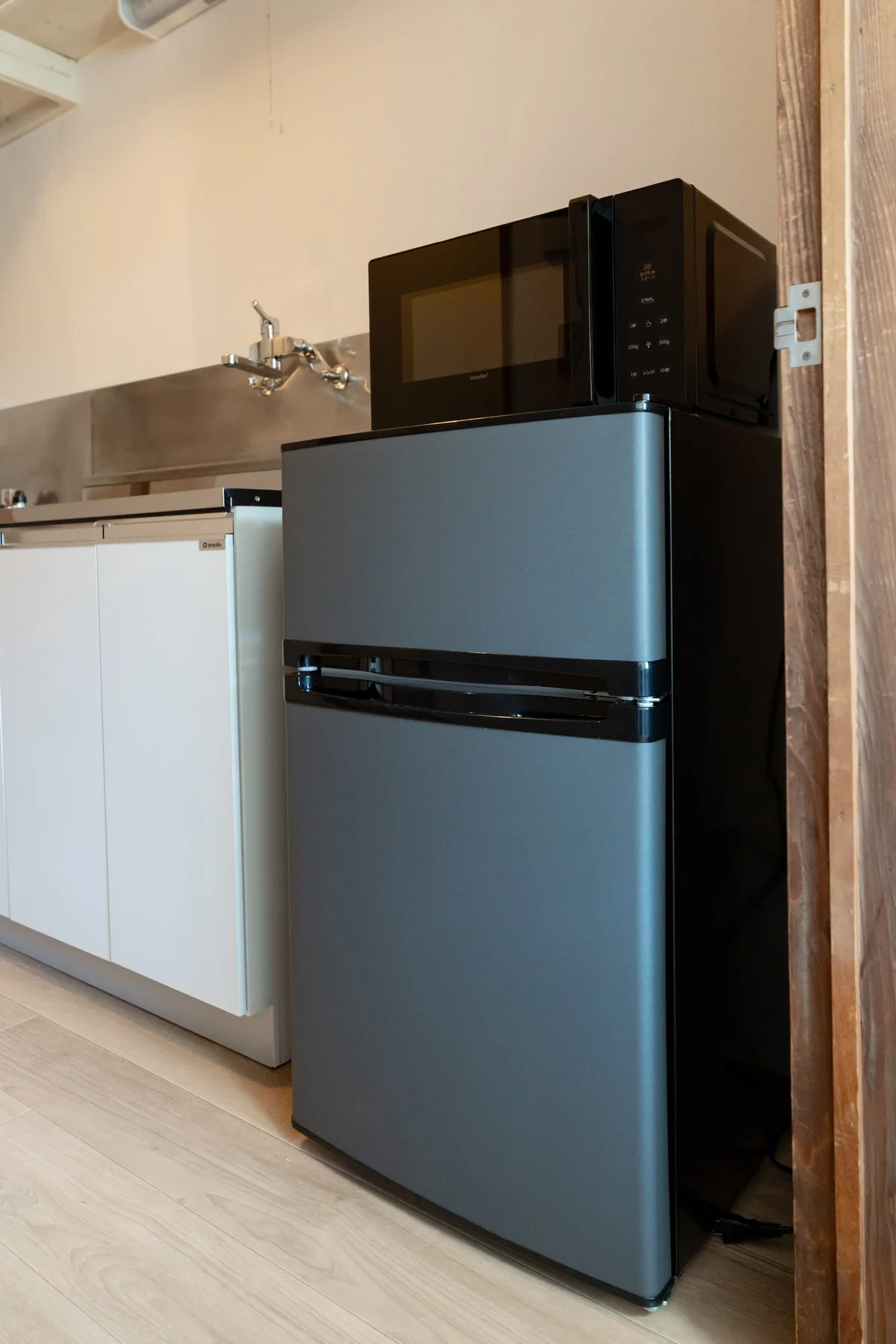 冷蔵庫電子レンジあります。