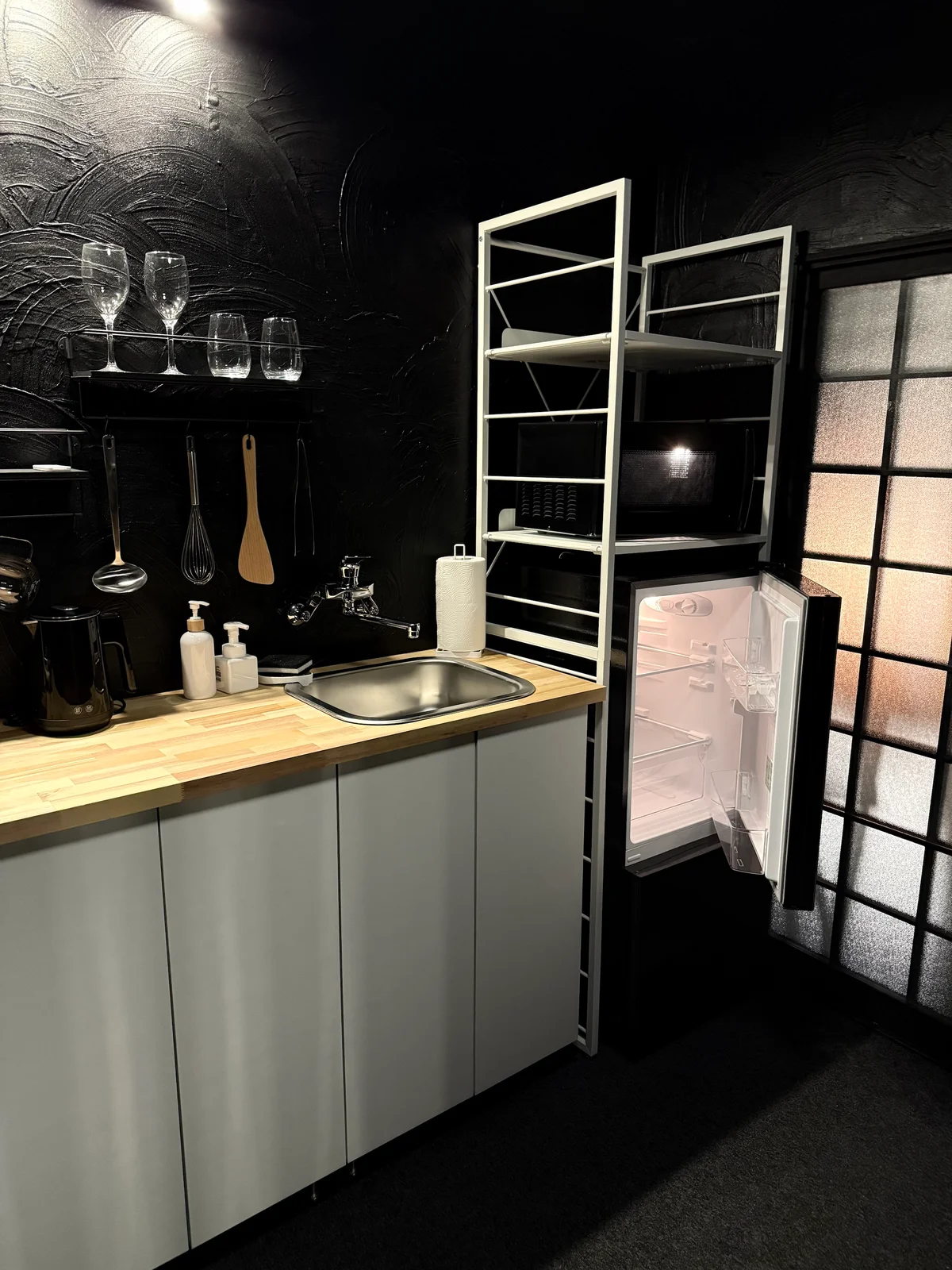 冷蔵庫、電子レンジ