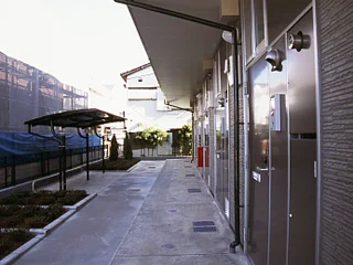 屋根付き駐輪場