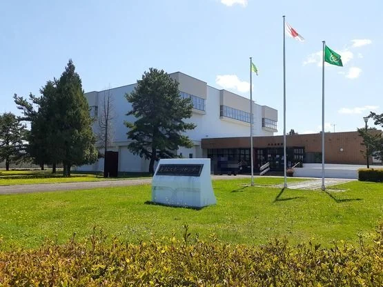 島松体育館まで1200m