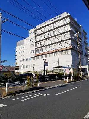 柏戸病院まで1100m