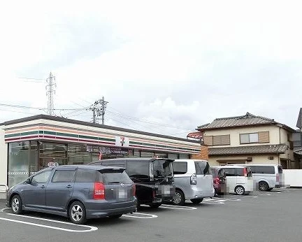 セブン-イレブン 市原平成通りまで190m