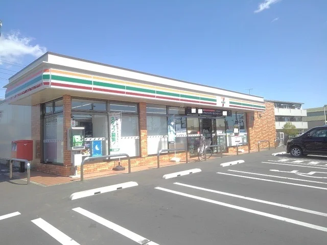 セブンイレブン江木町店まで600m