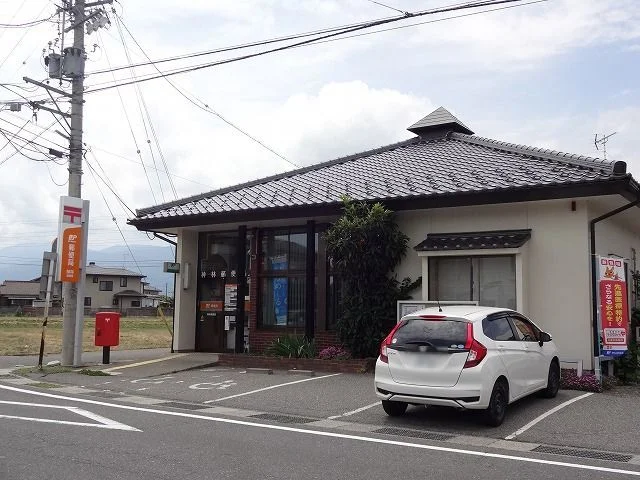 神林郵便局まで600m