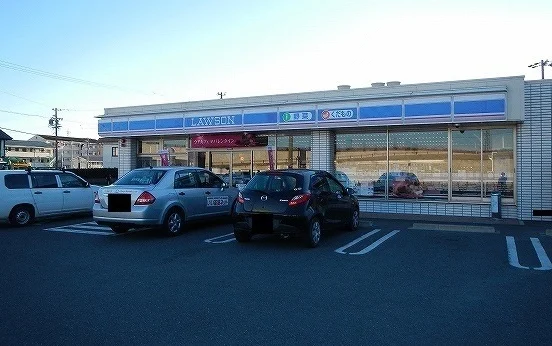 ローソンまで500m