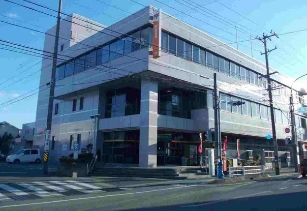 松阪郵便局まで700m