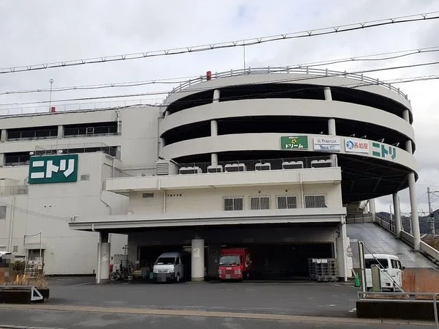 イズミヤショッピングセンターまで850m