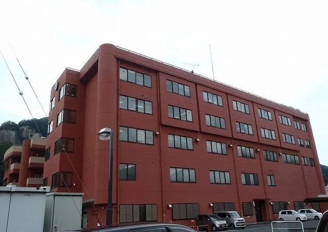 安田病院まで5700m