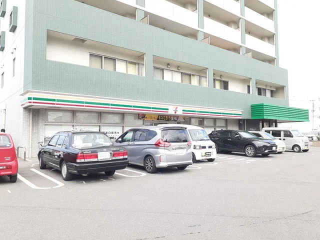 セブンイレブン原田1丁目店まで300m