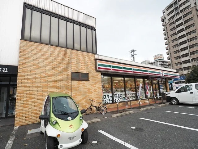 セブンイレブン小倉上到津３丁目まで500m