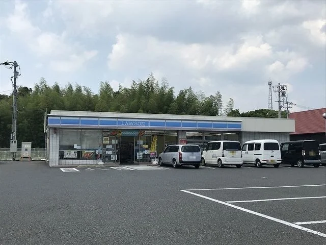 ローソンまで600m