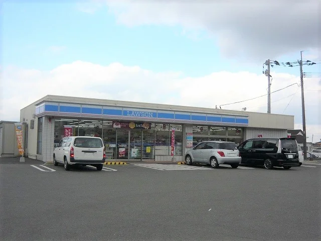 ローソン 伊万里二里町店まで450m