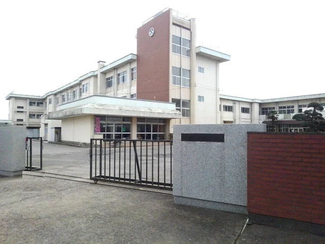 結城市立結城西小学校まで280m