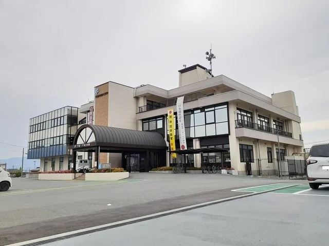 笛吹市役所まで1900m