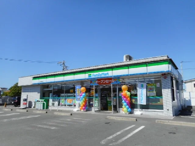 ファミリーマート浜松寺脇店まで500m