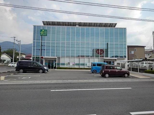 伊予銀行中萩支店まで1000m