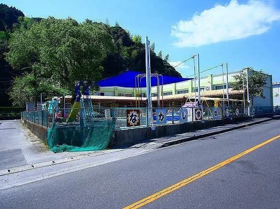 長島保育園まで1000m