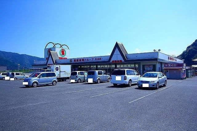 新鮮市場　佐伯店まで500m