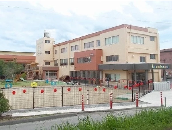 いづみ中央幼稚園まで700m