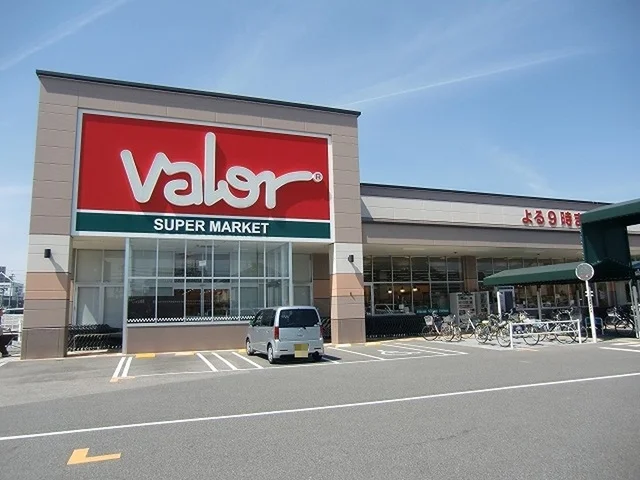 バロー守山駅東店まで1260m