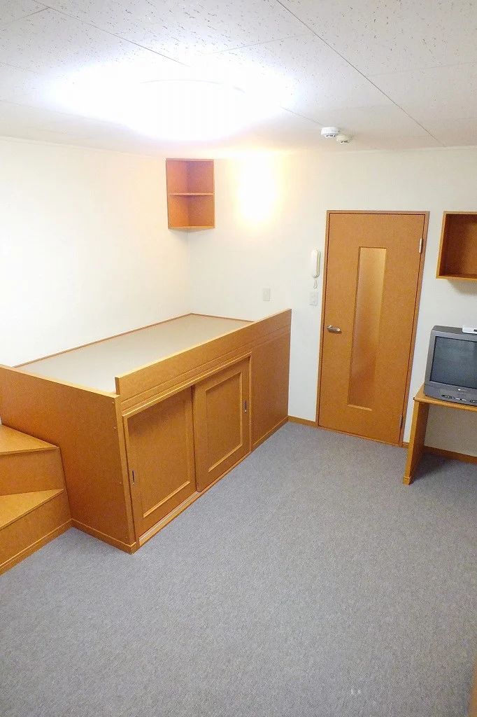 2Ｆはじゅうたん