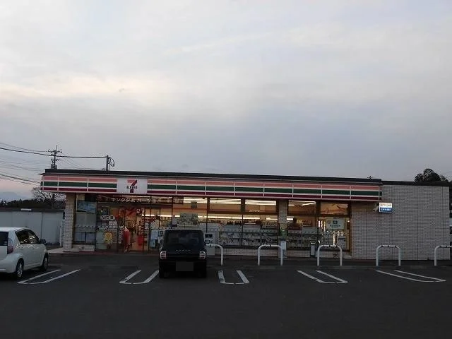 セブンイレブン仙台野村店まで450m