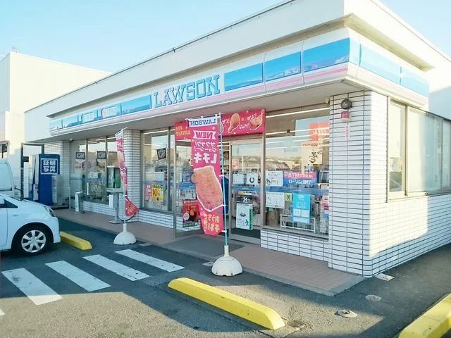 ローソン一宮緑三丁目店まで830m