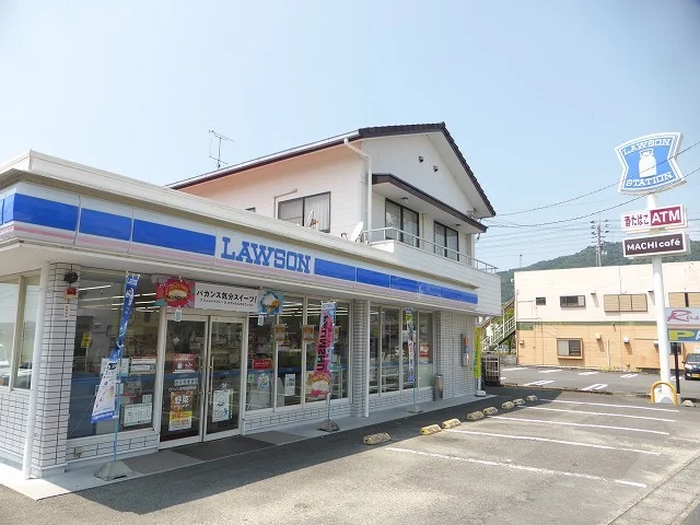 ローソン 宿毛駅前町店まで400m