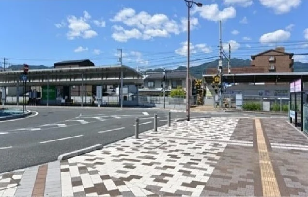 広電　廿日市市役所駅前まで350m