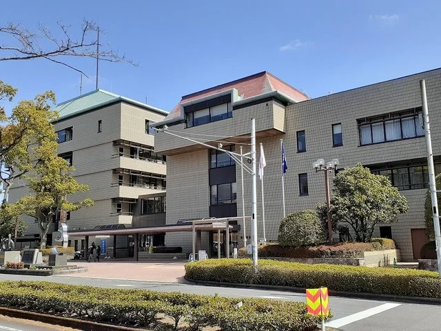 別府市役所まで1300m